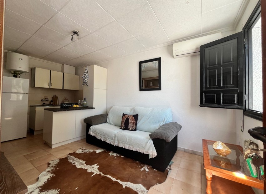Resale - Villa -
SAN FULGENCIO - urb.la marina