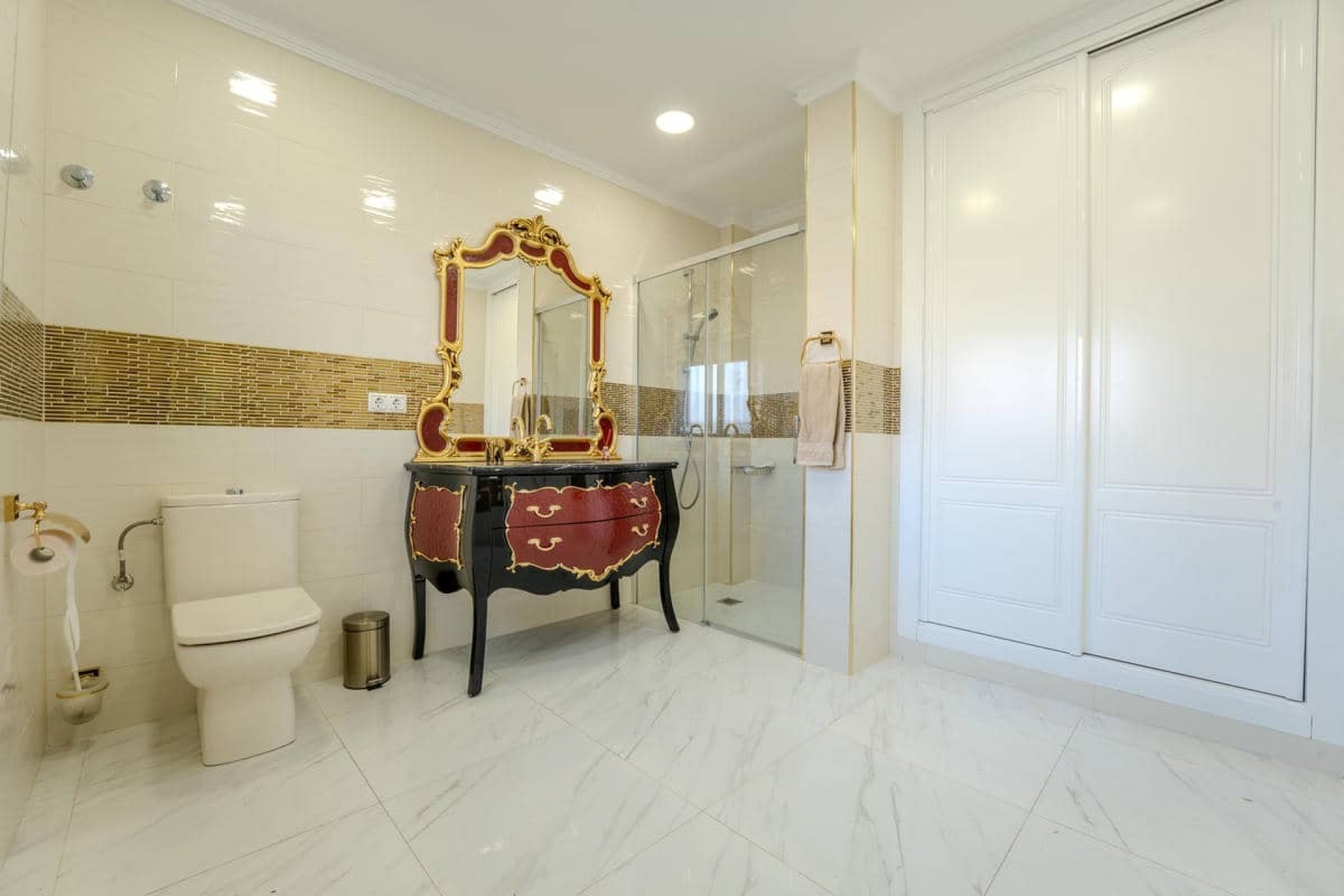 Resale - Villa -
San Fulgencio