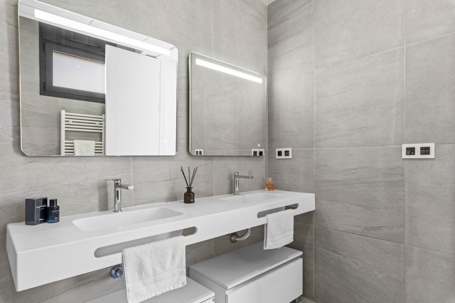 Resale - Villa -
San Miguel de Salinas