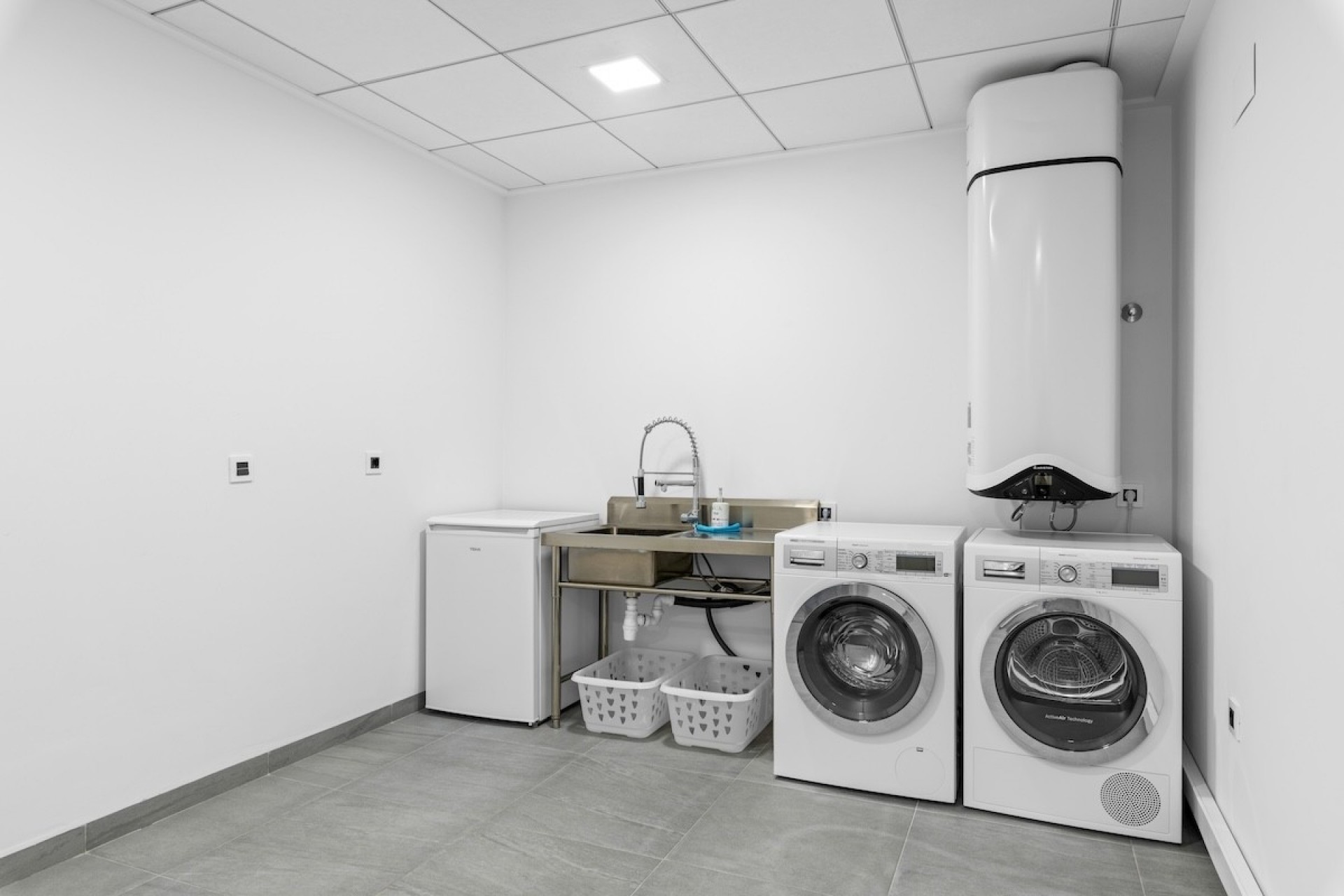 Resale - Villa -
San Miguel de Salinas