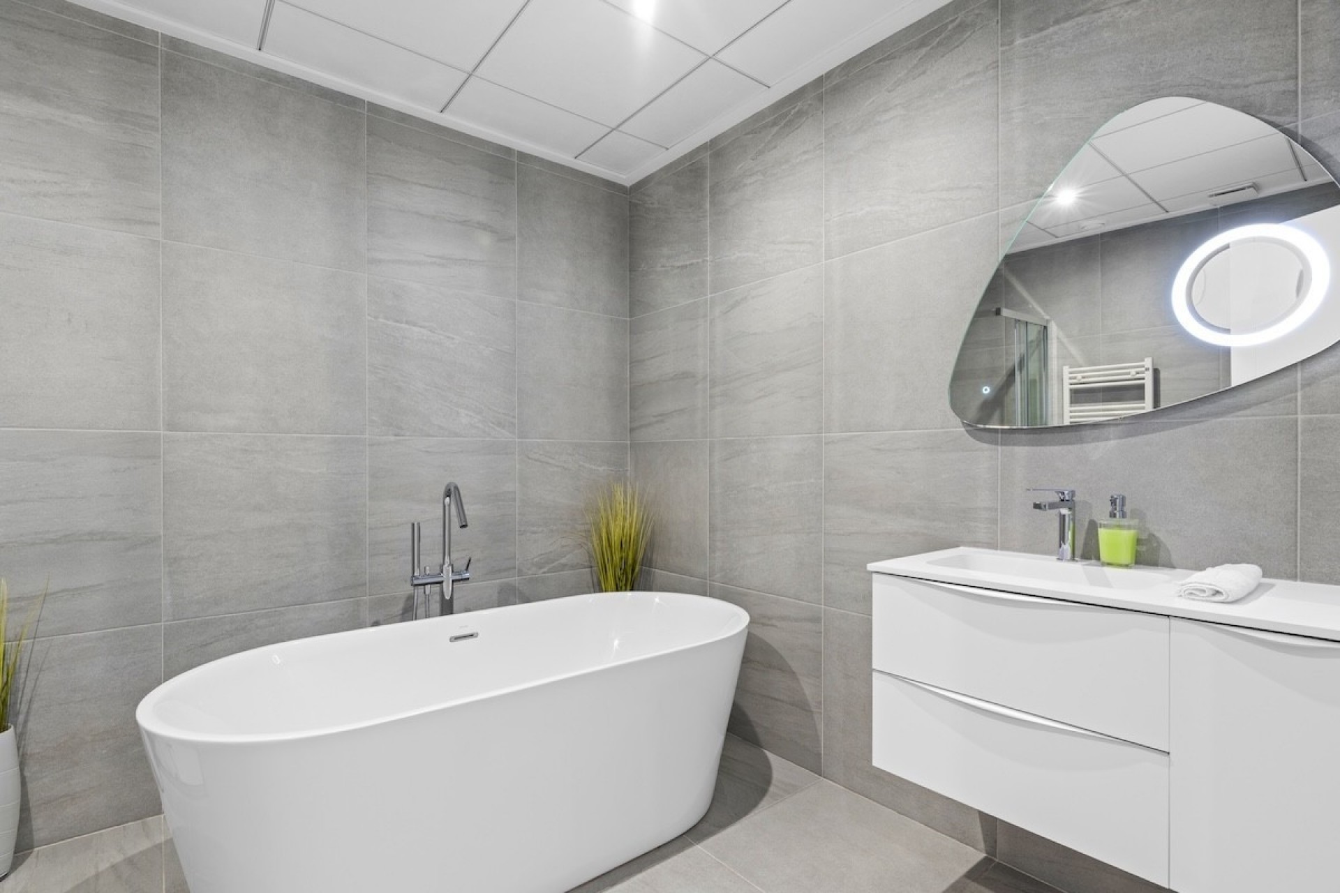 Resale - Villa -
San Miguel de Salinas