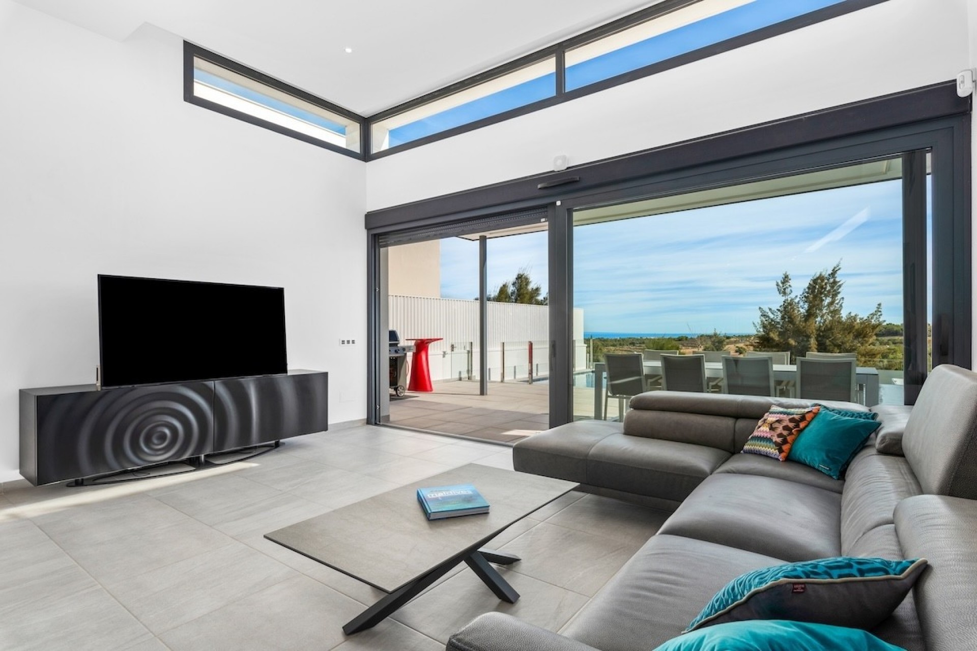 Resale - Villa -
San Miguel de Salinas