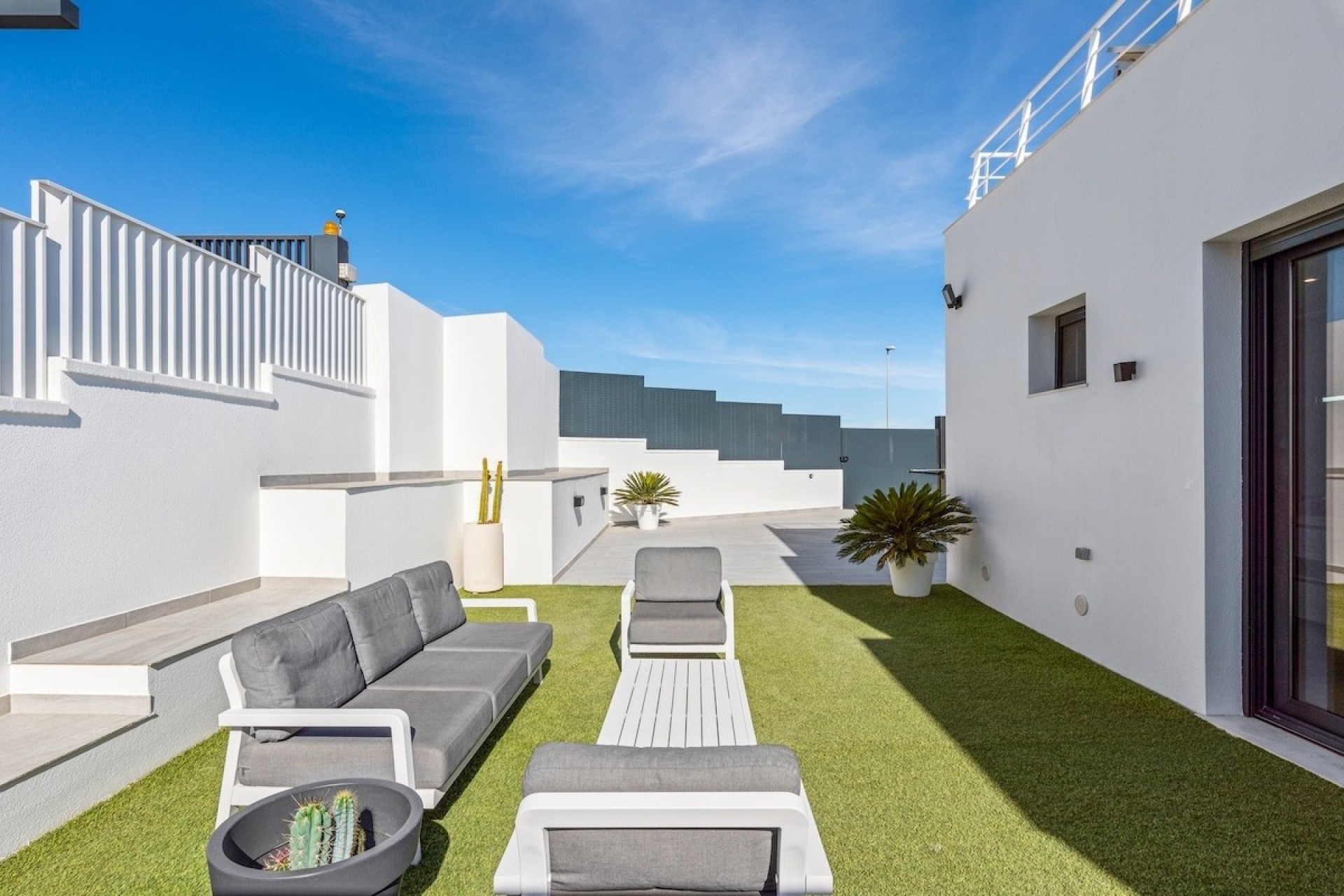 Resale - Villa -
San Miguel de Salinas