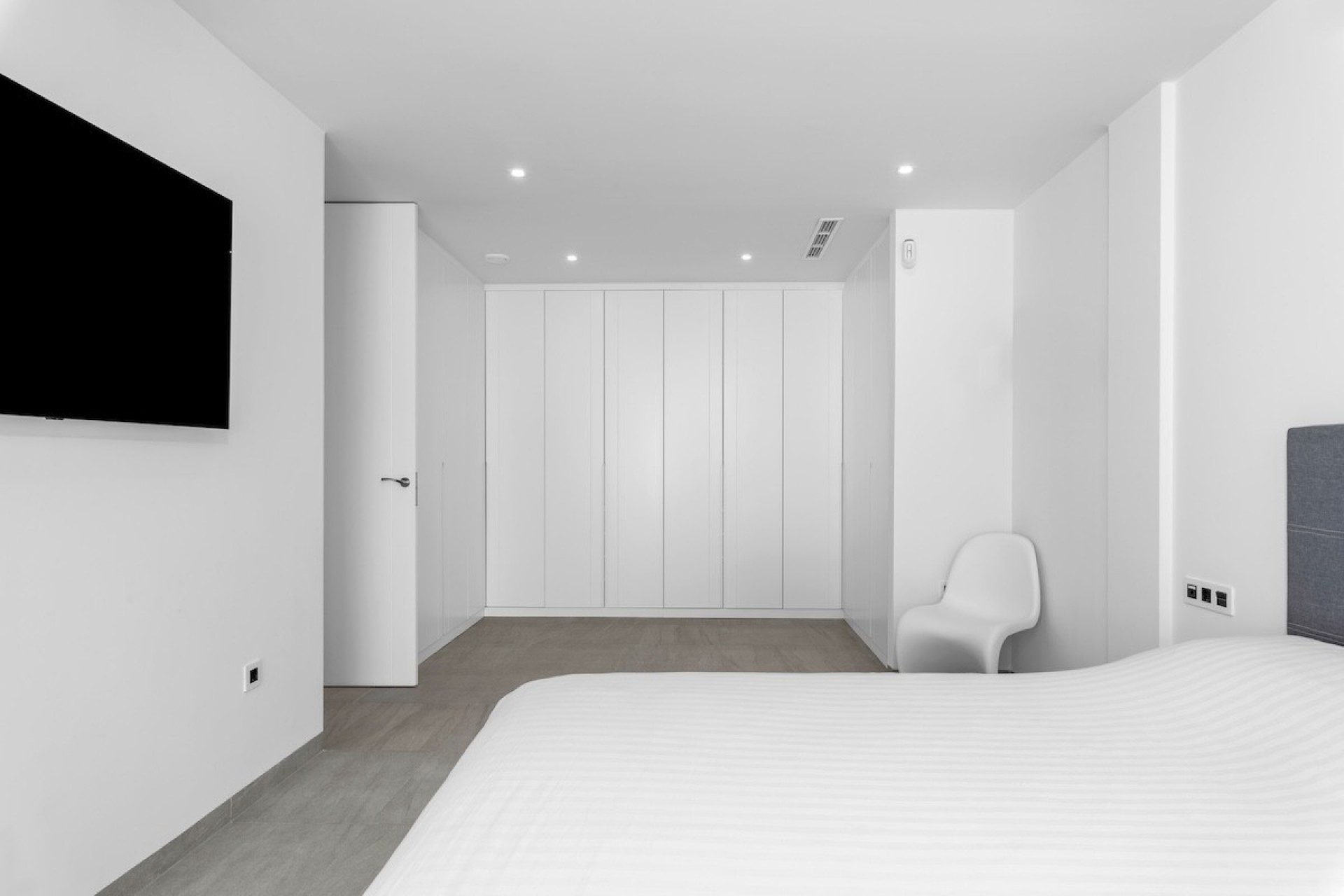 Resale - Villa -
San Miguel de Salinas