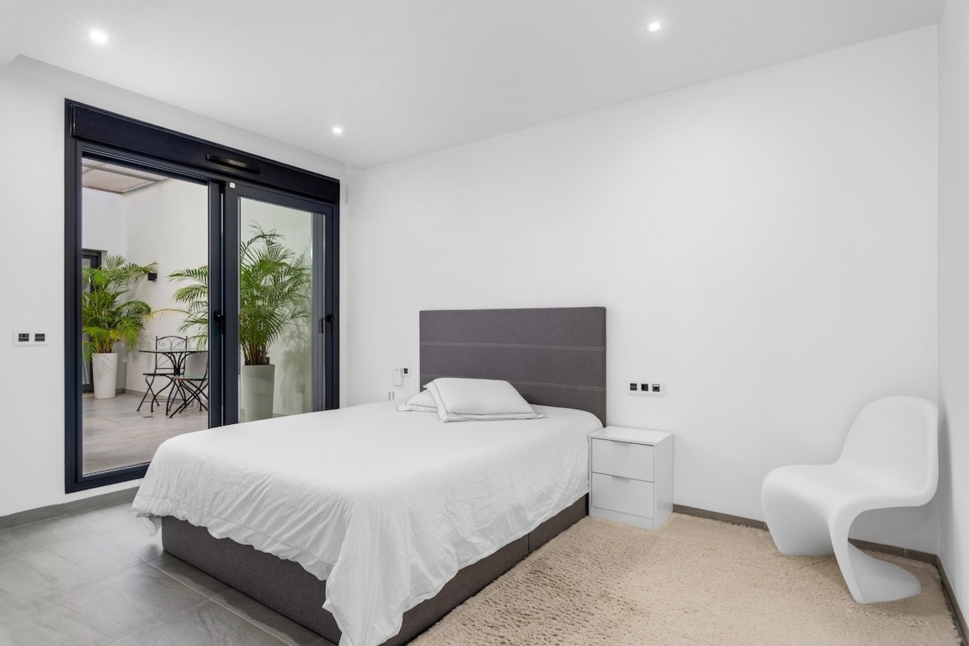 Resale - Villa -
San Miguel de Salinas