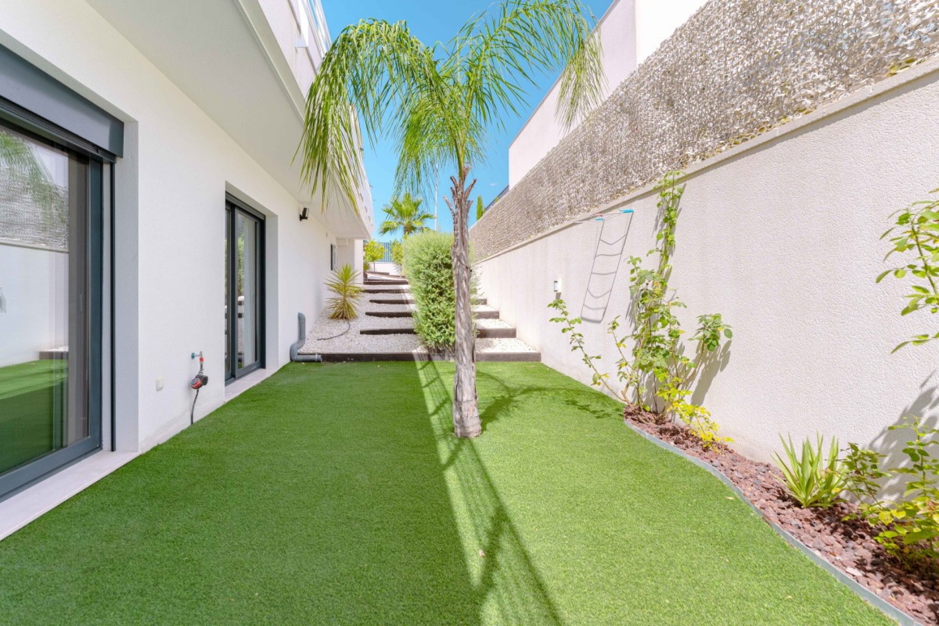 Resale - Villa -
San Miguel de Salinas