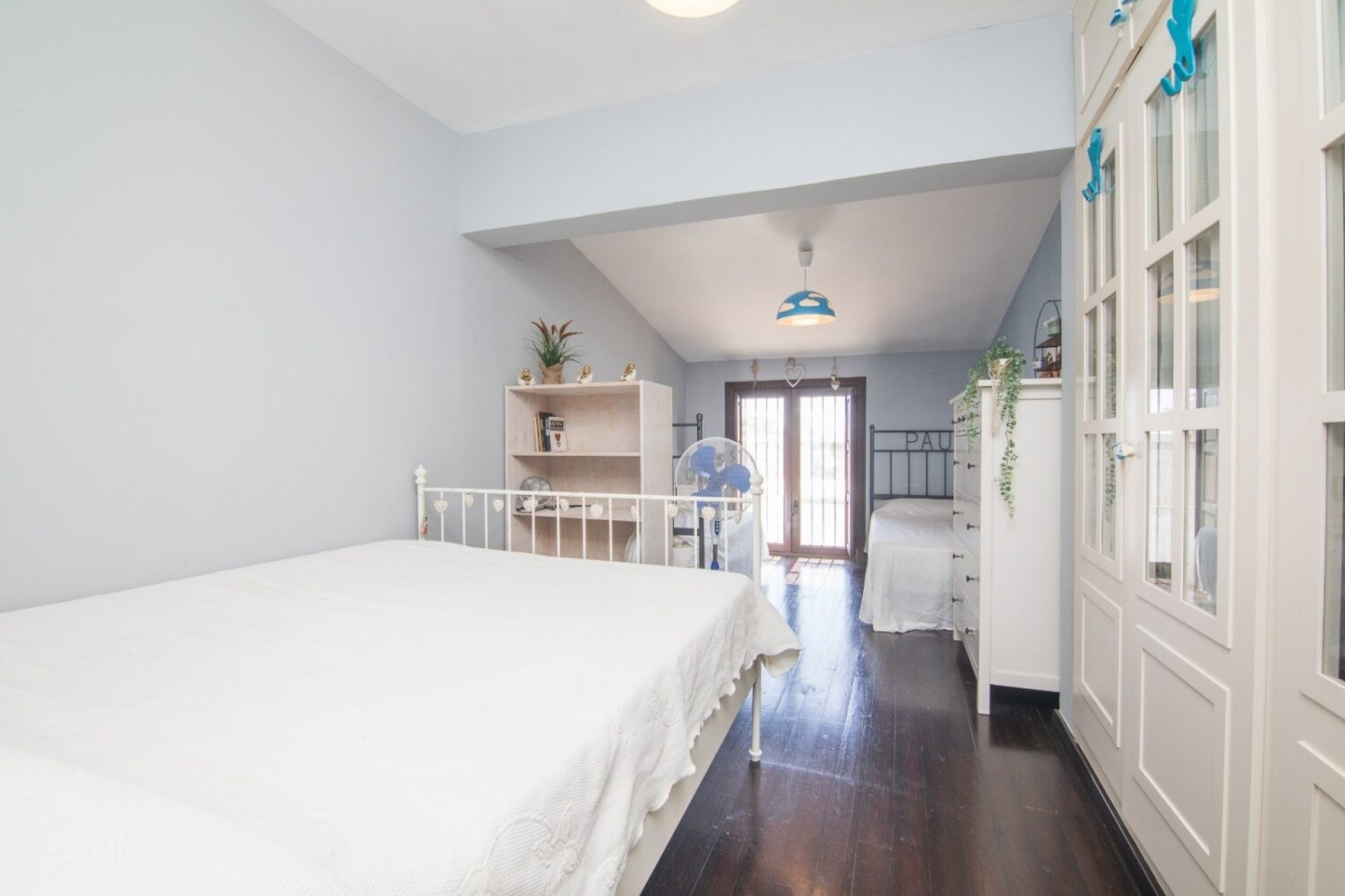 Resale - Villa -
Santa Pola