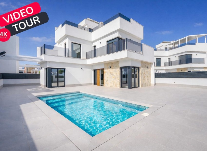 Resale - Villa -
Santa Rosalia Lake and Life Resort