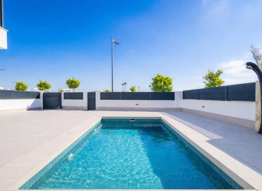 Resale - Villa -
Santa Rosalia Lake and Life Resort