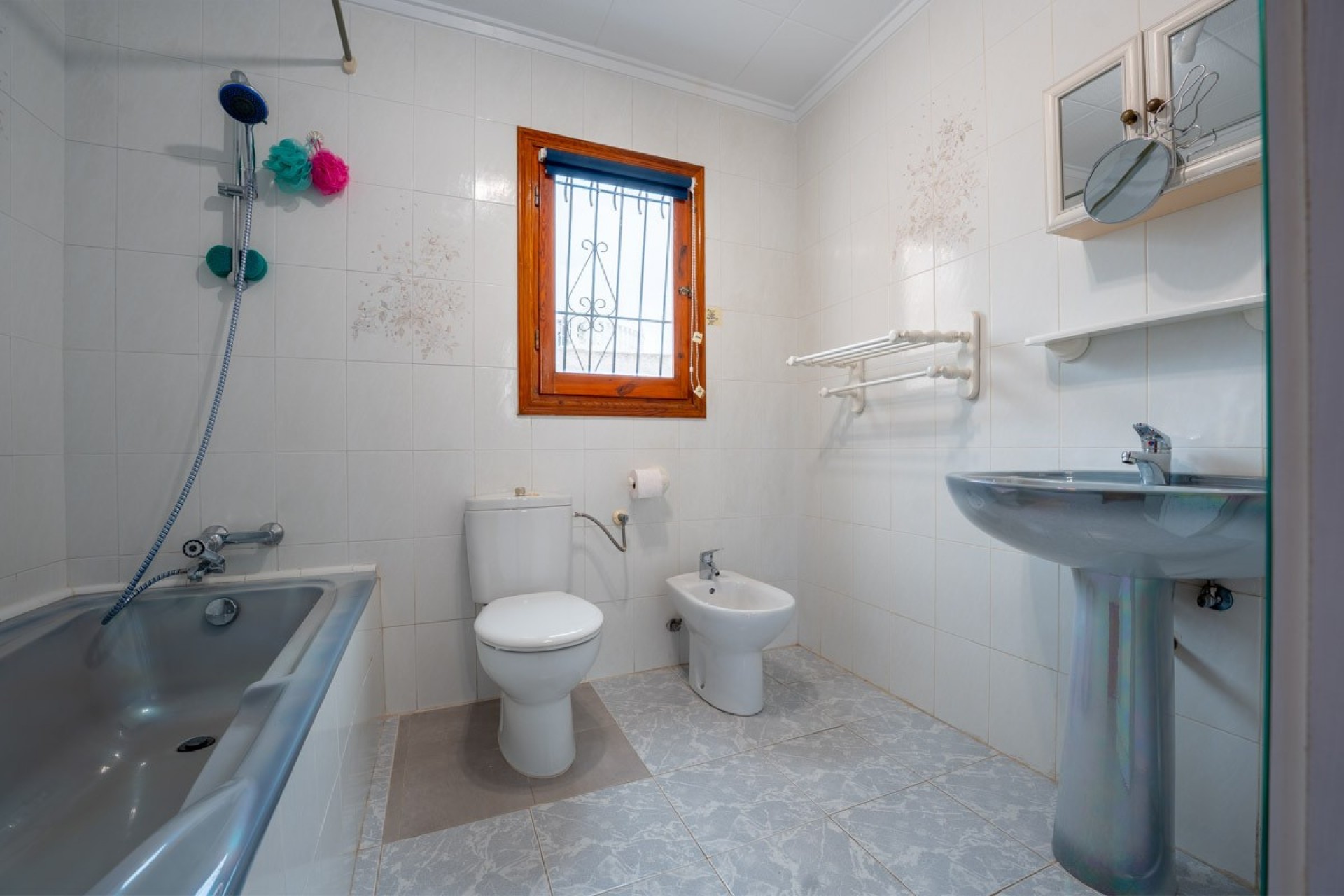 Resale - Villa -
Torrevieja - La Siesta - El Salado -  Torreta