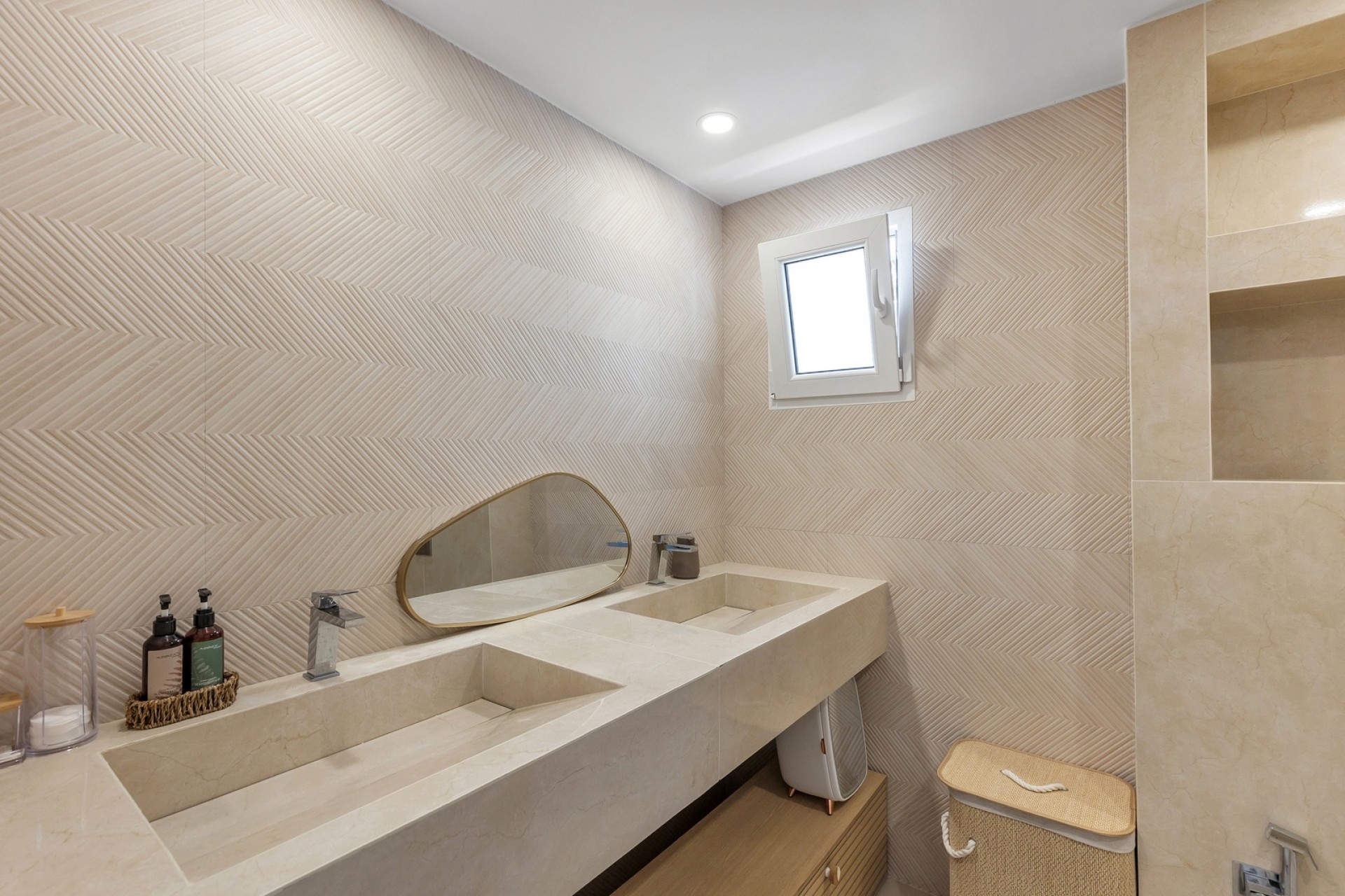 Resale - Villa -
Torrevieja - Los Balcones