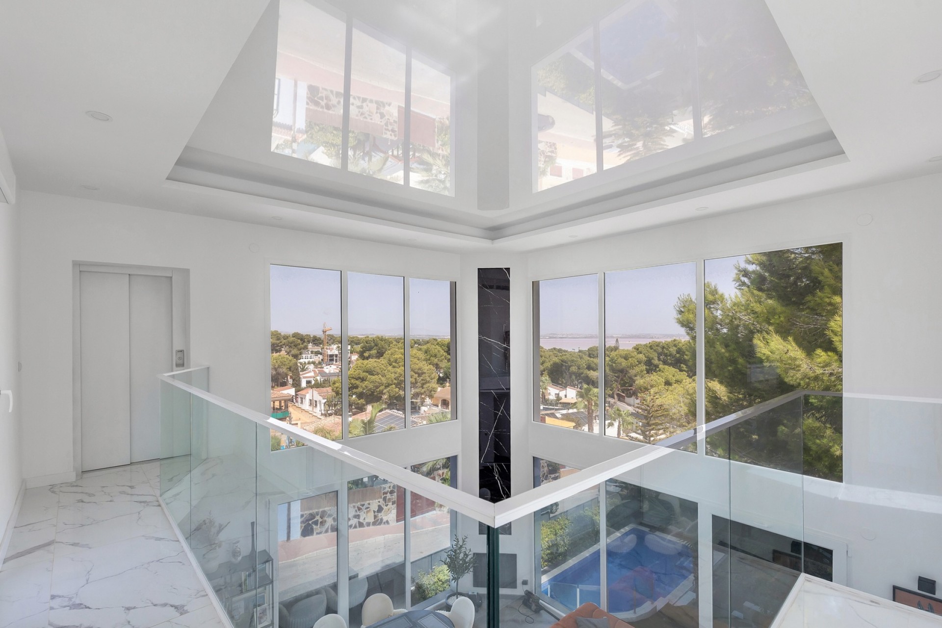 Resale - Villa -
Torrevieja - Los Balcones