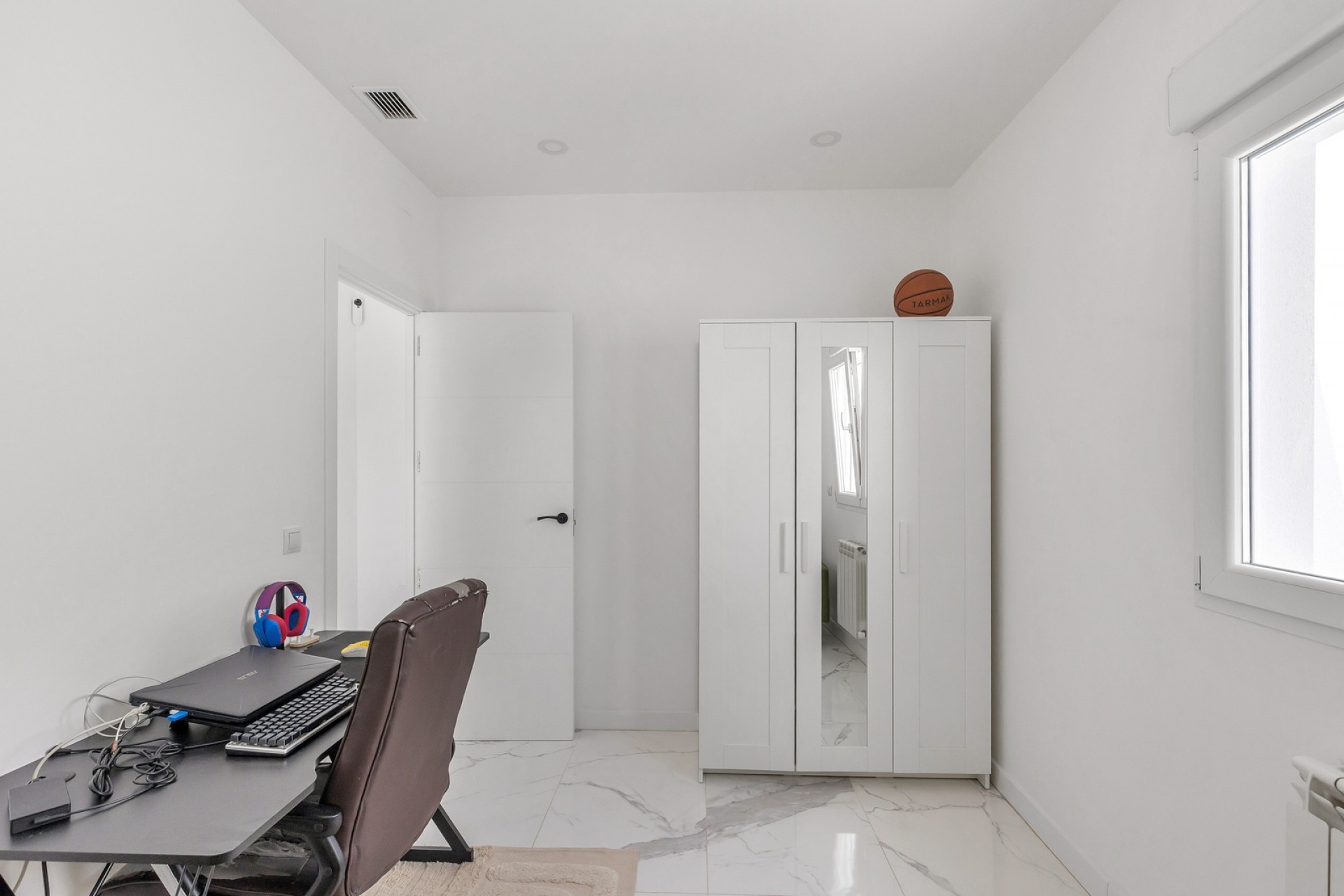 Resale - Villa -
Torrevieja - Los Balcones