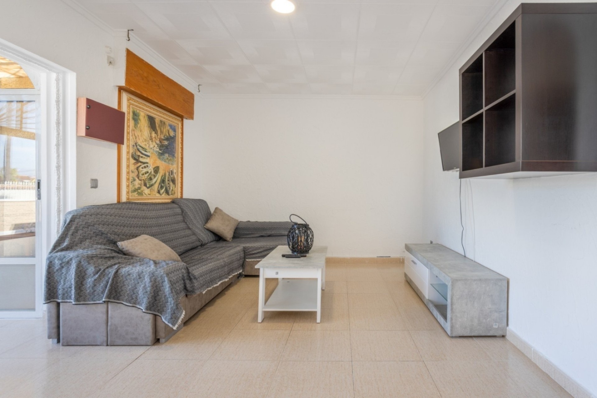 Resale - Villa -
Torrevieja