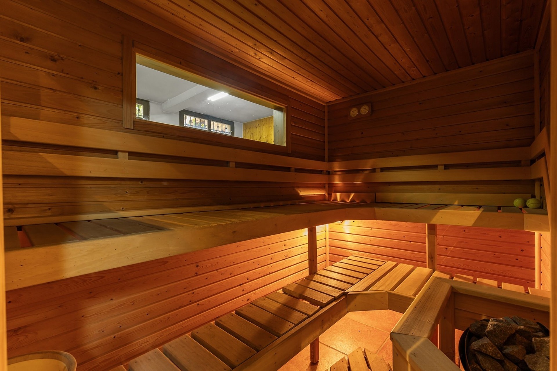 Resale - Villa -
Torrevieja