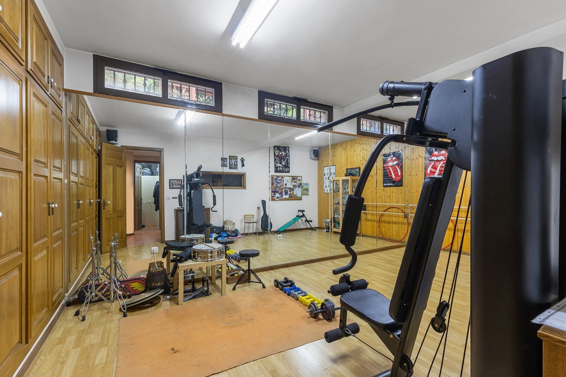 Resale - Villa -
Torrevieja