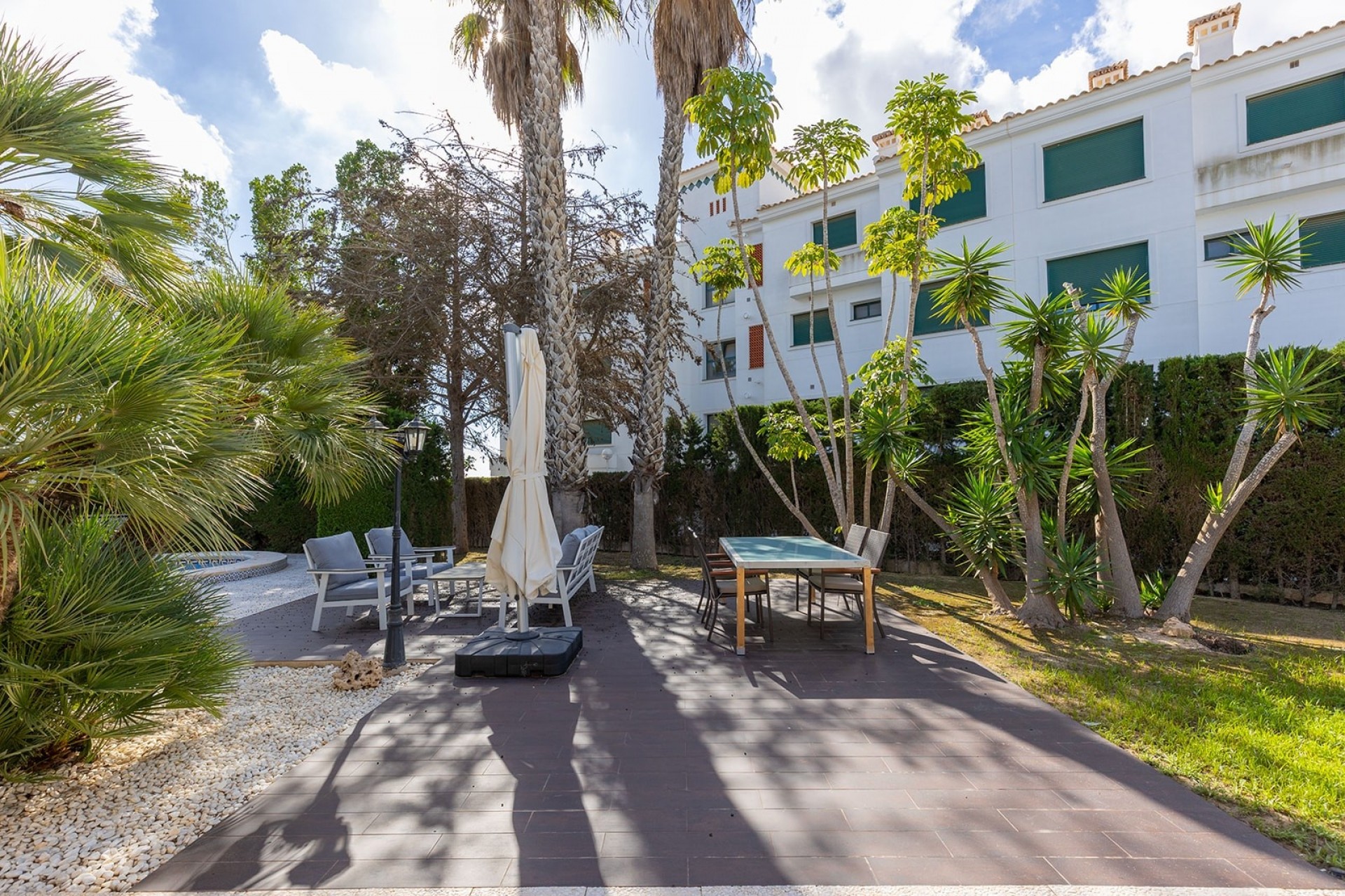 Resale - Villa -
Villamartin