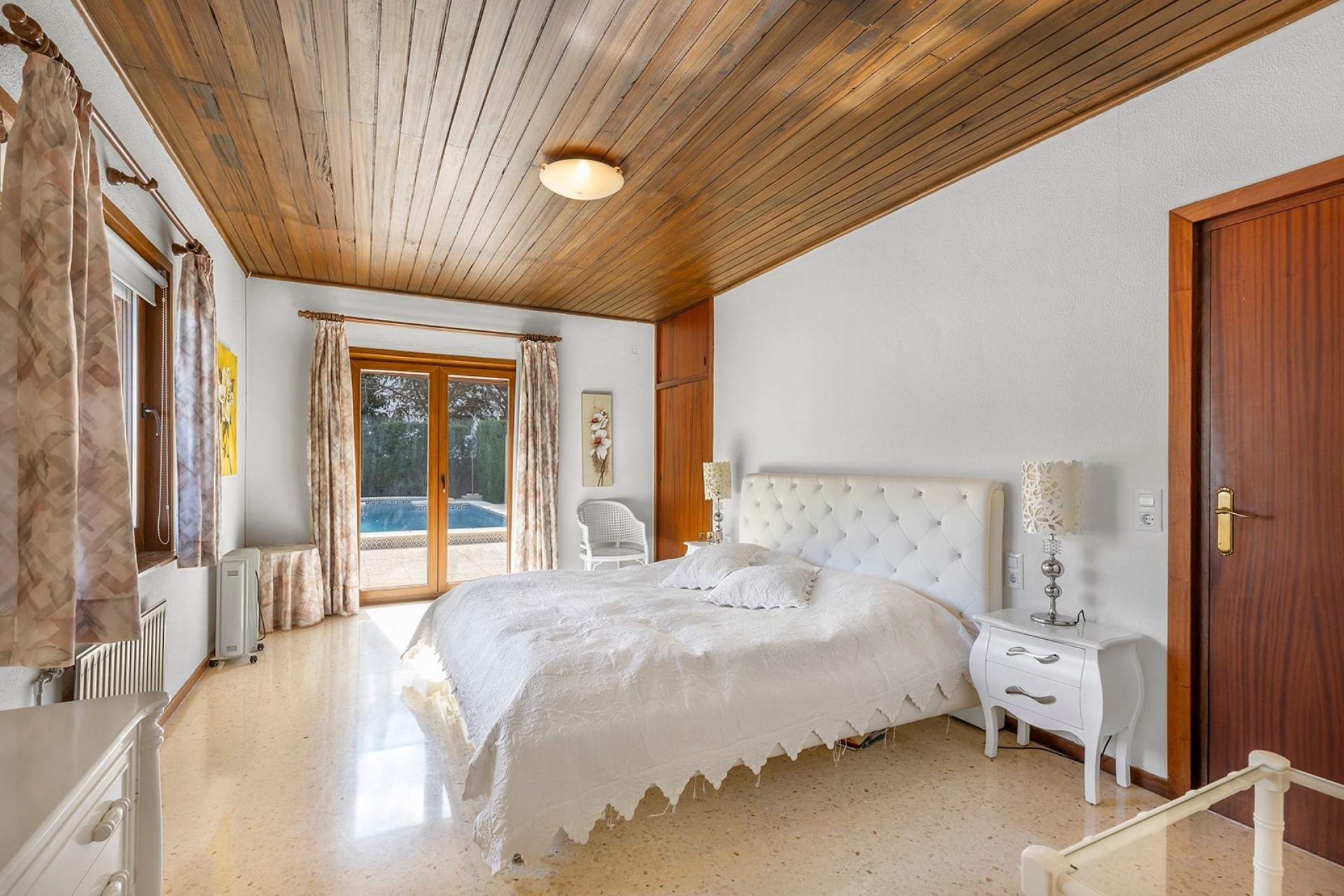 Resale - Villa -
Villamartin