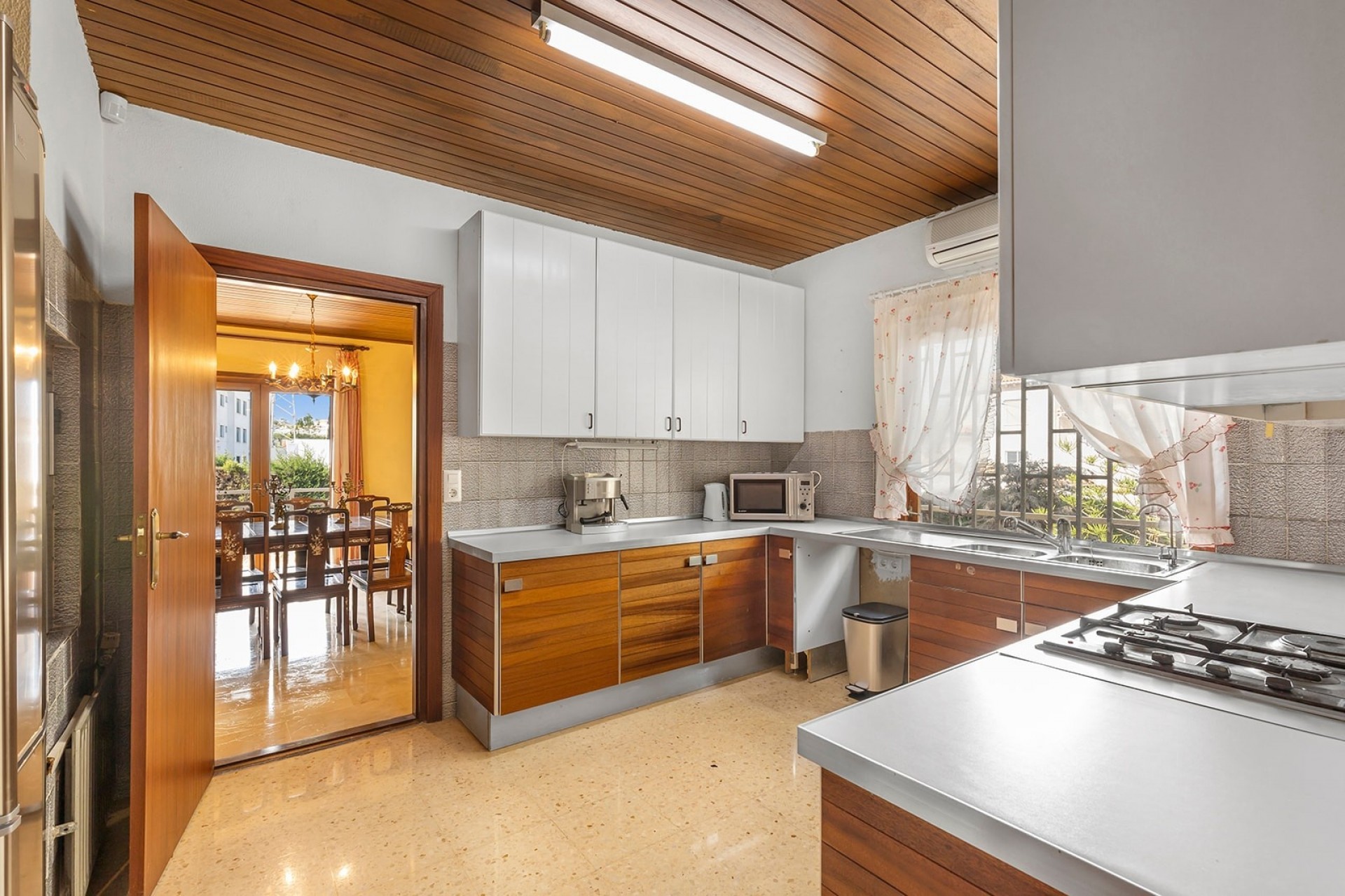 Resale - Villa -
Villamartin