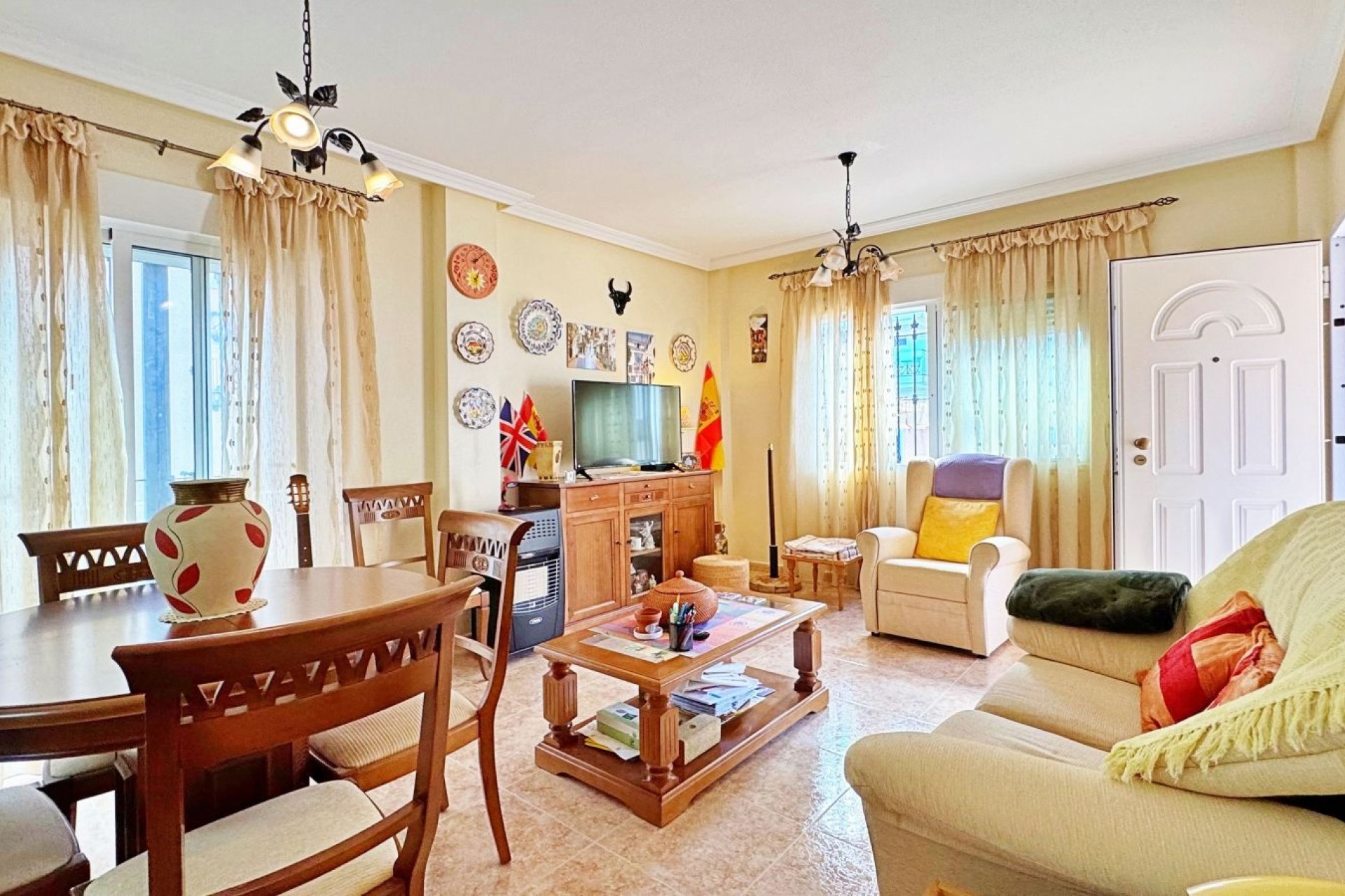 Reventa - Adosado -
Orihuela Costa - Villamartín