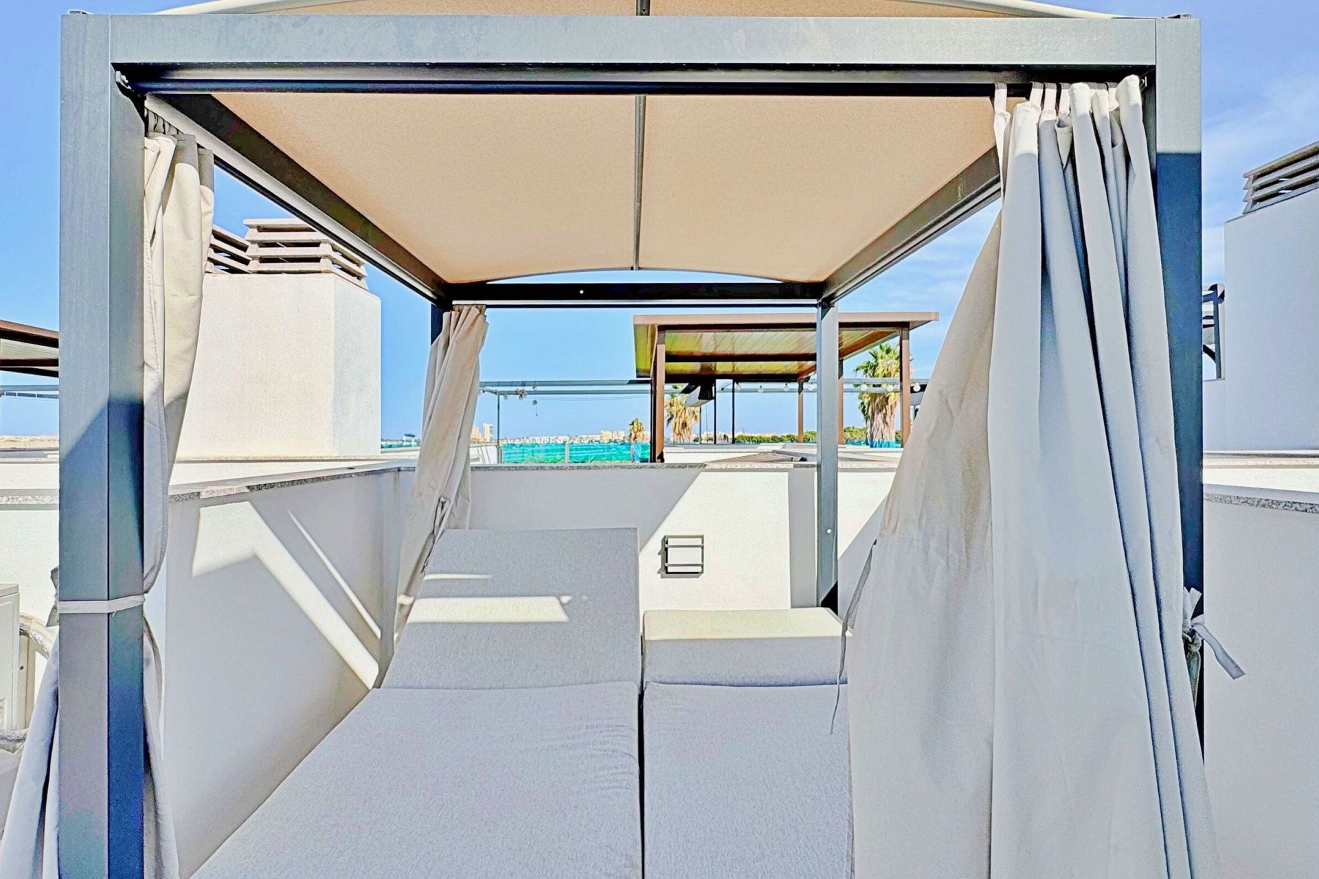 Reventa - Adosado -
Torrevieja - Los Balcones