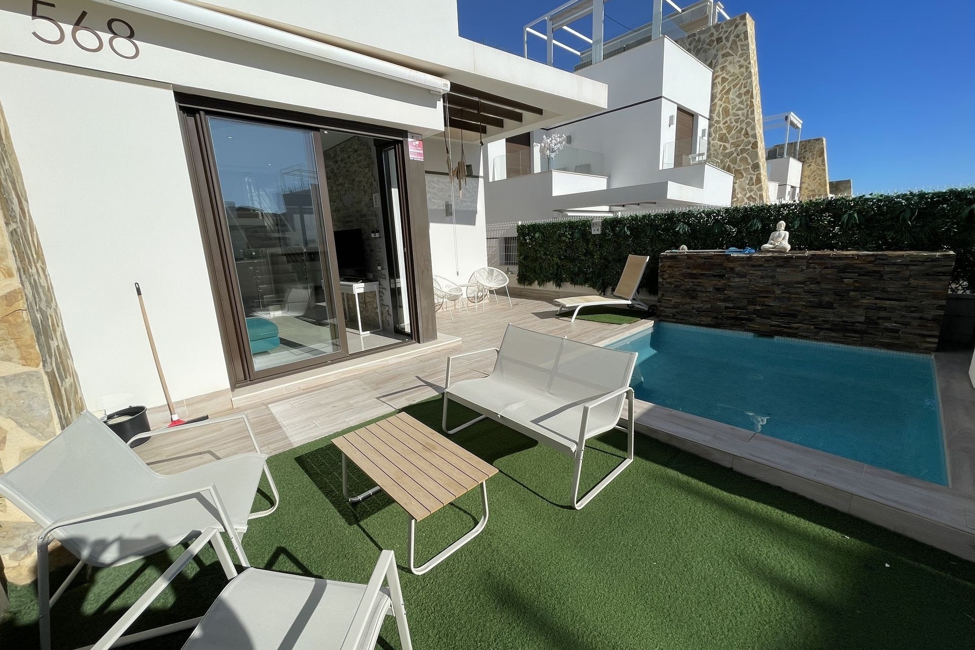Reventa - Adosado -
Villamartin