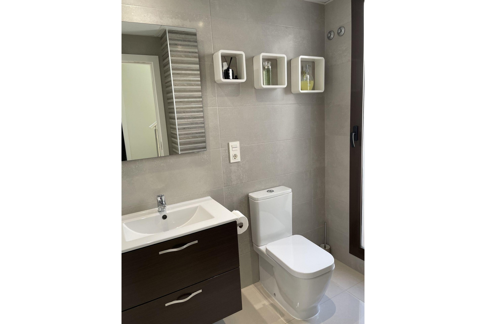 Reventa - Adosado -
Villamartin