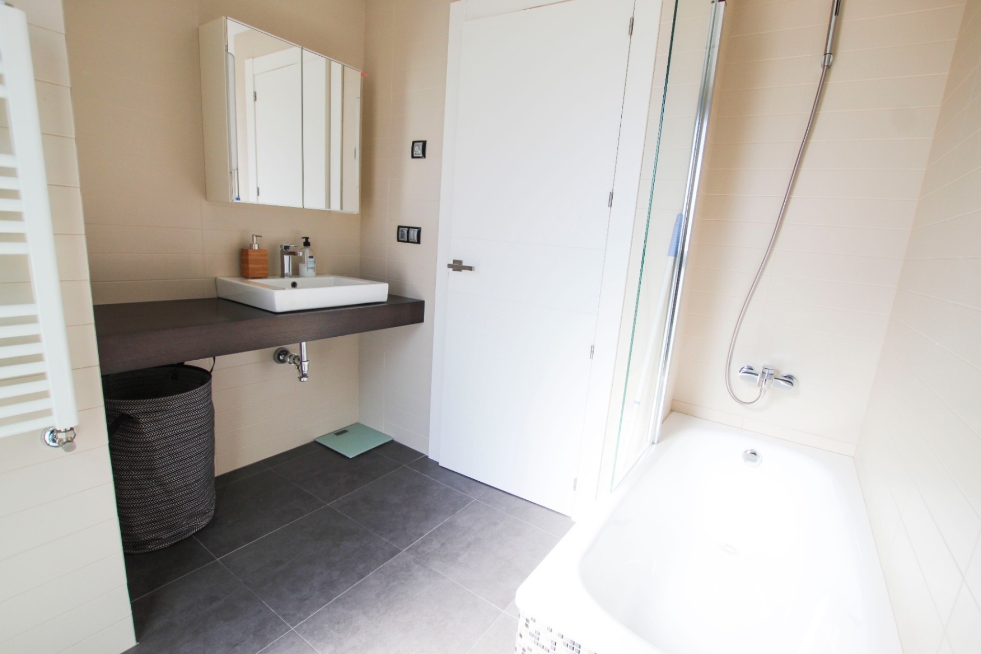 Reventa -  -
Alfaz del Pi - Albir