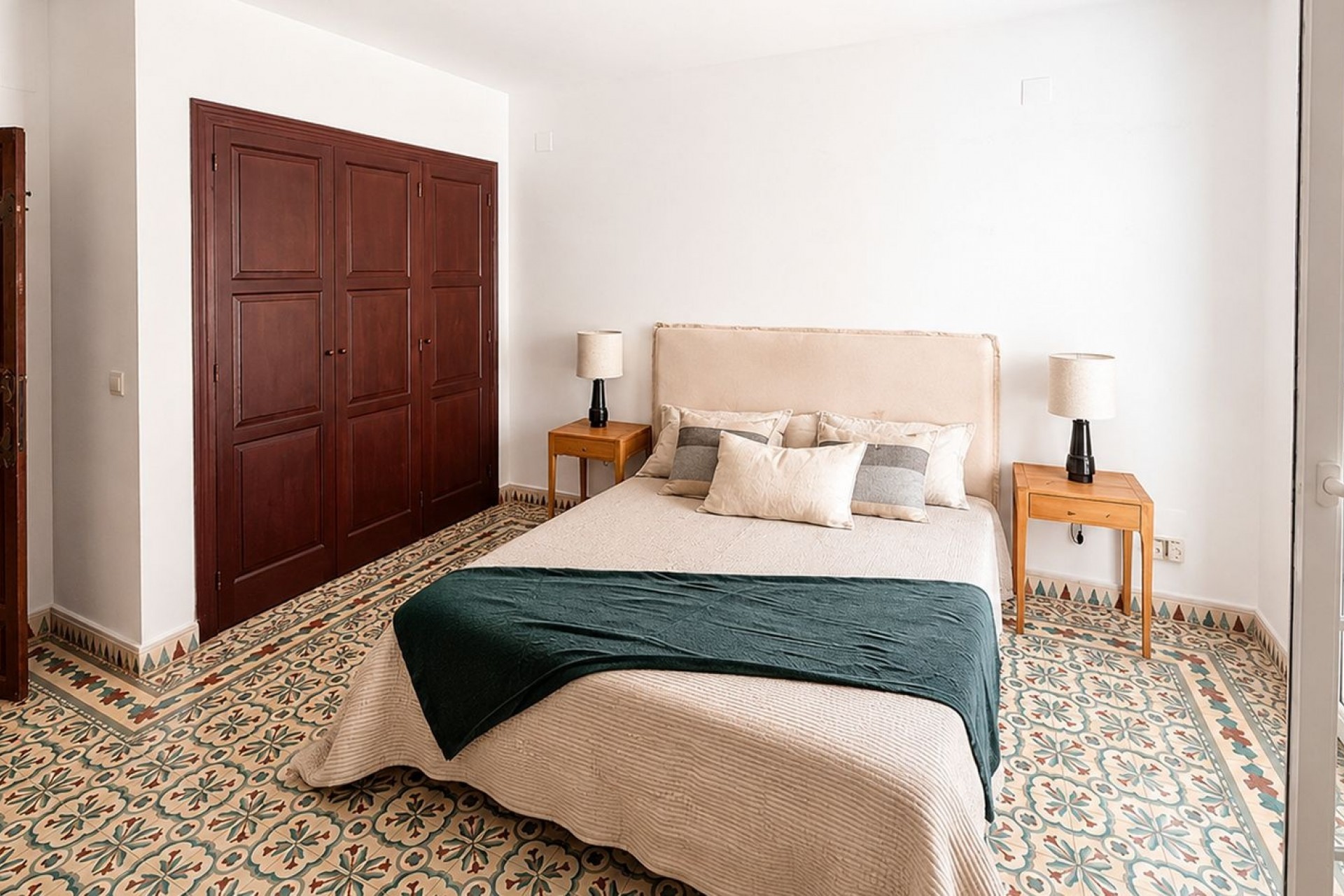Reventa -  -
Altea - La Olla