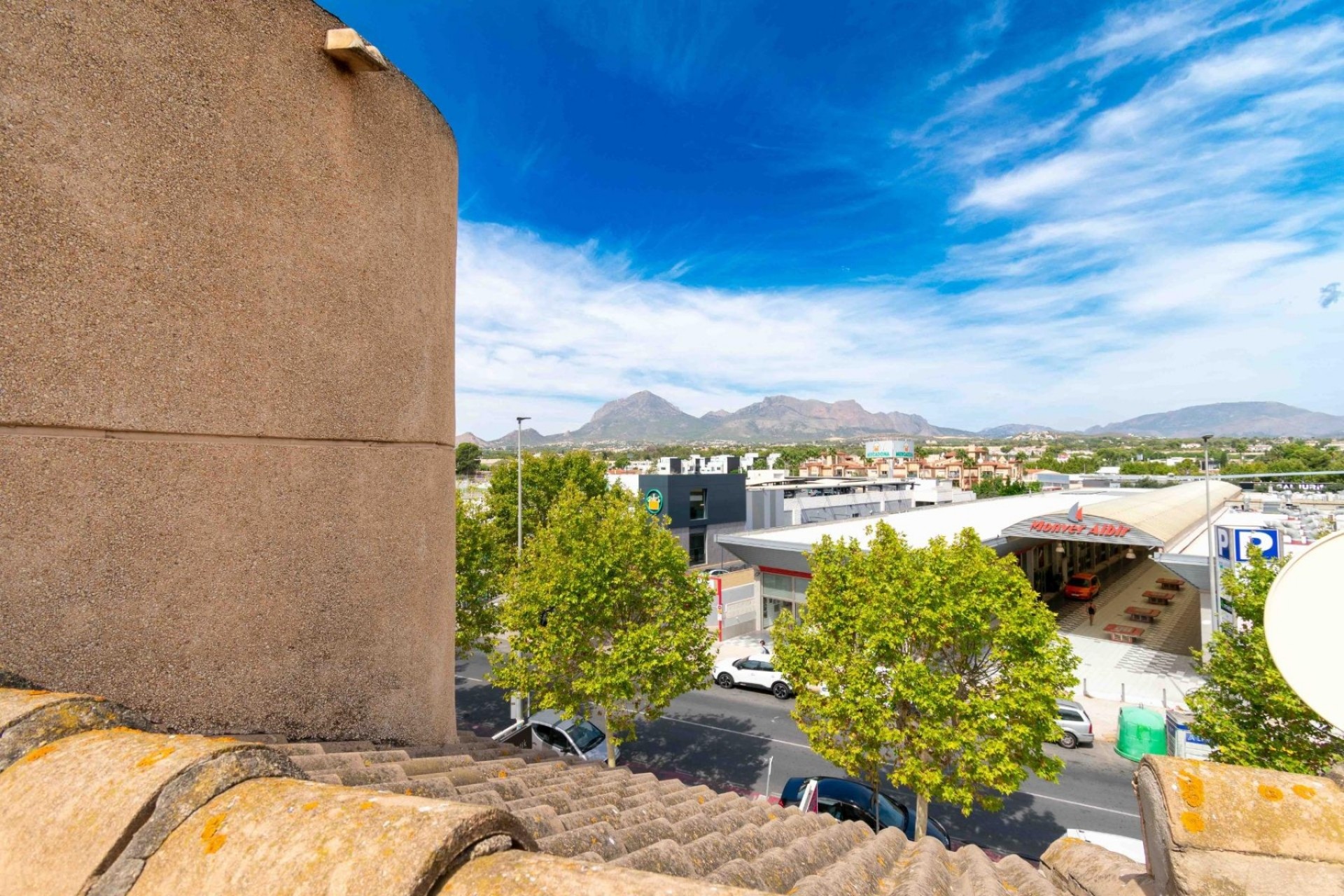 Reventa - Apartamento -
Albir - Centre