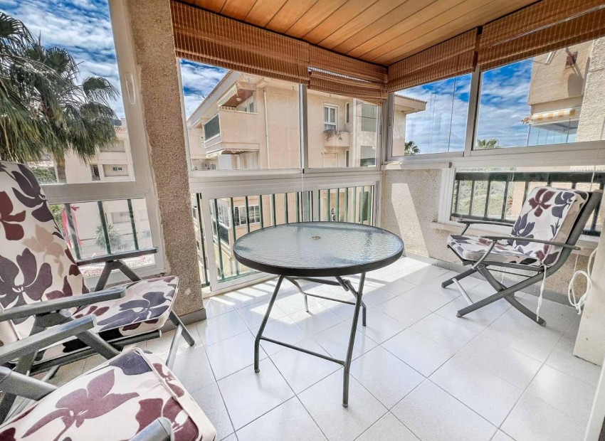 Reventa - Apartamento -
Albir