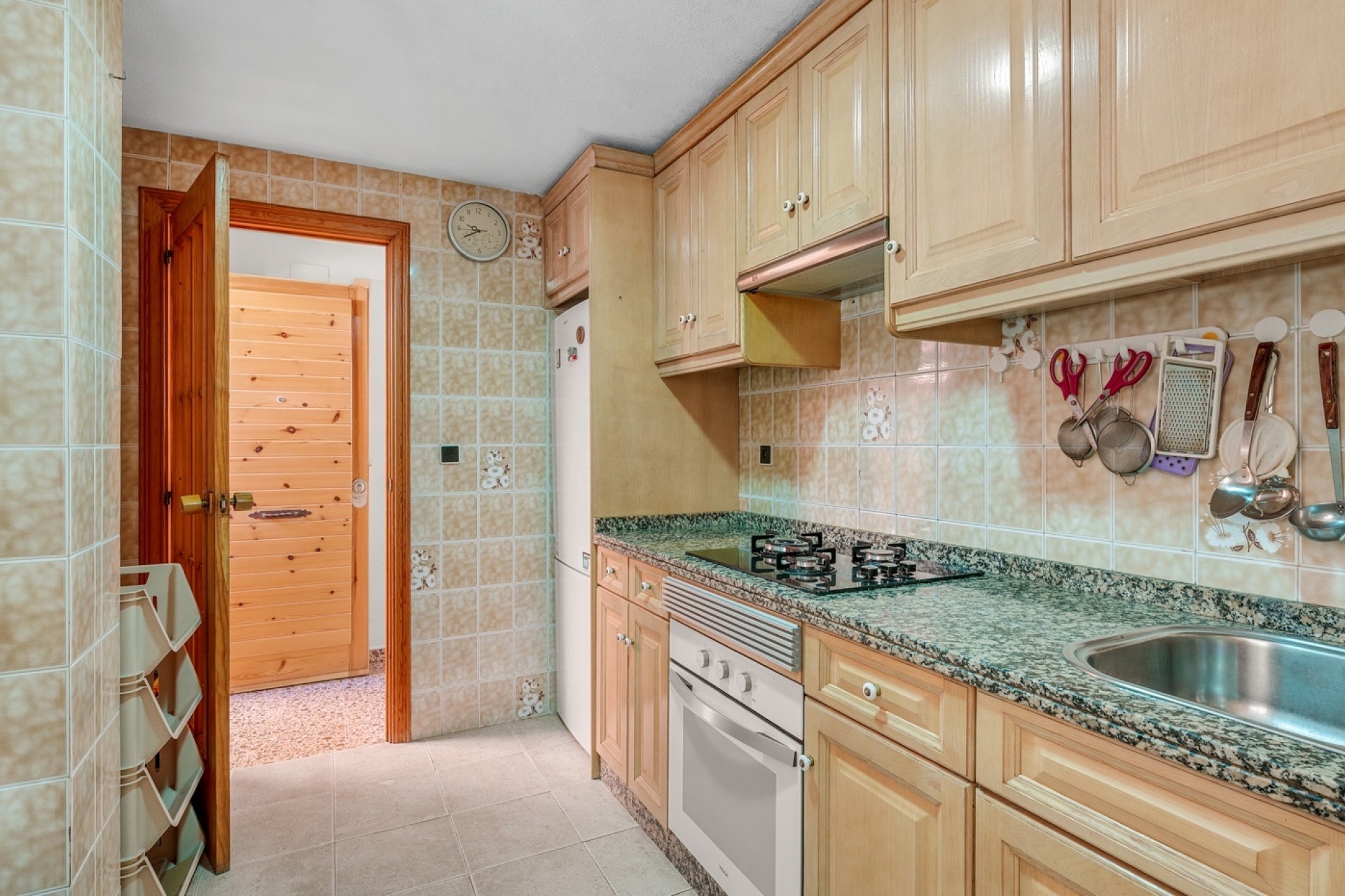 Reventa - Apartamento -
Arenales del Sol - Segunda linea playa