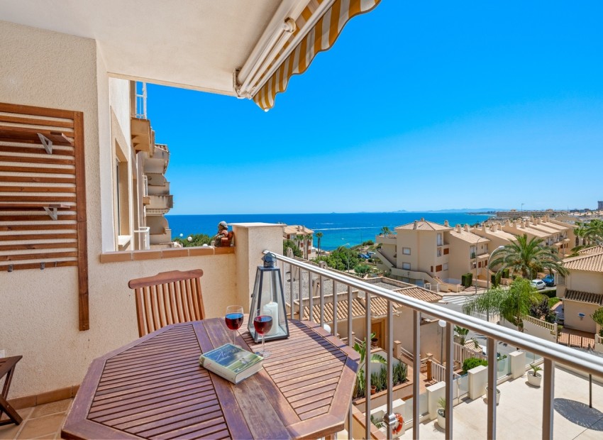 Reventa - Apartamento -
Cabo Roig