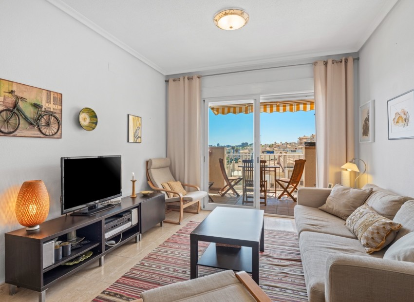 Reventa - Apartamento -
Cabo Roig