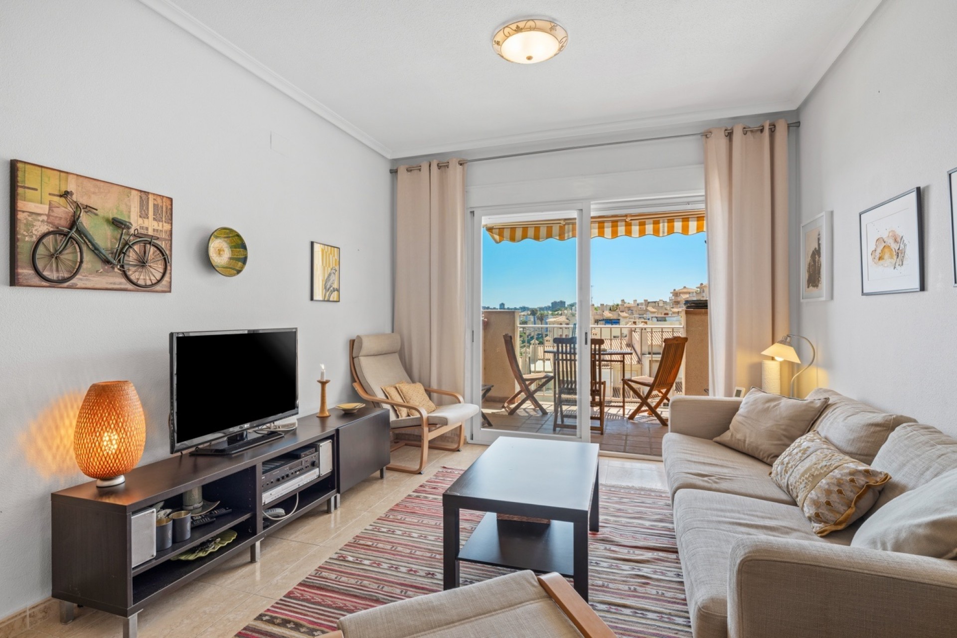 Reventa - Apartamento -
Cabo Roig