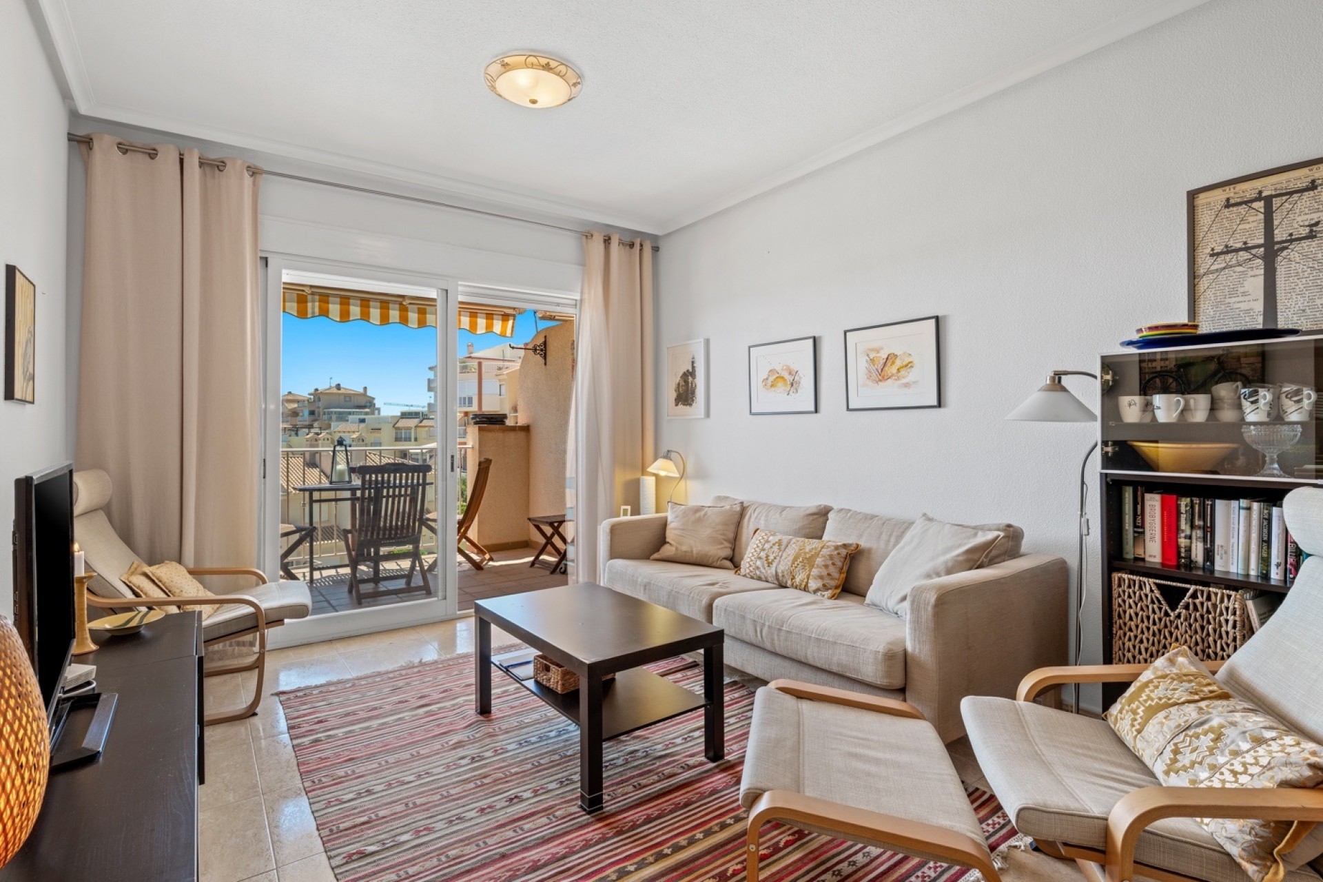 Reventa - Apartamento -
Cabo Roig
