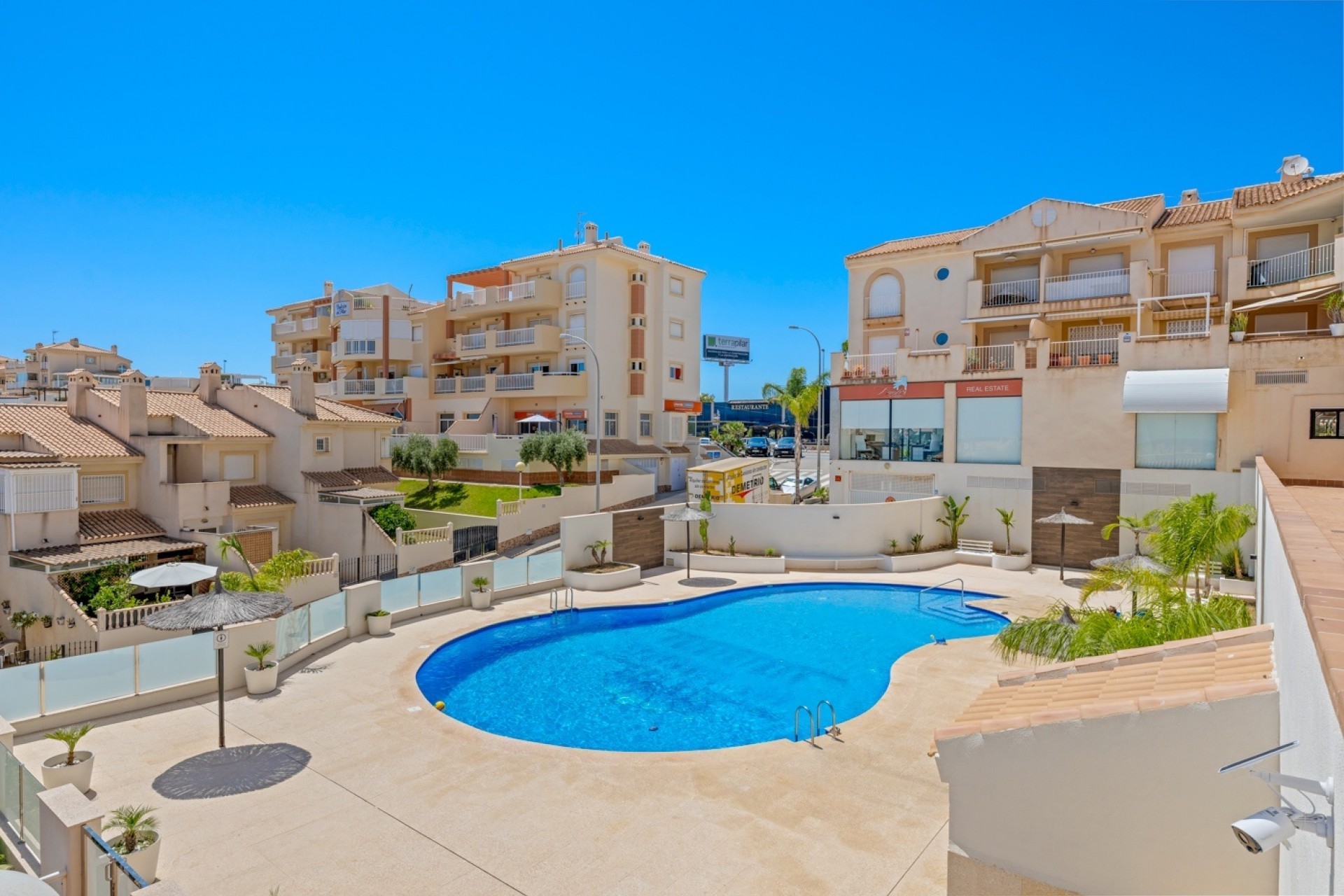 Reventa - Apartamento -
Cabo Roig