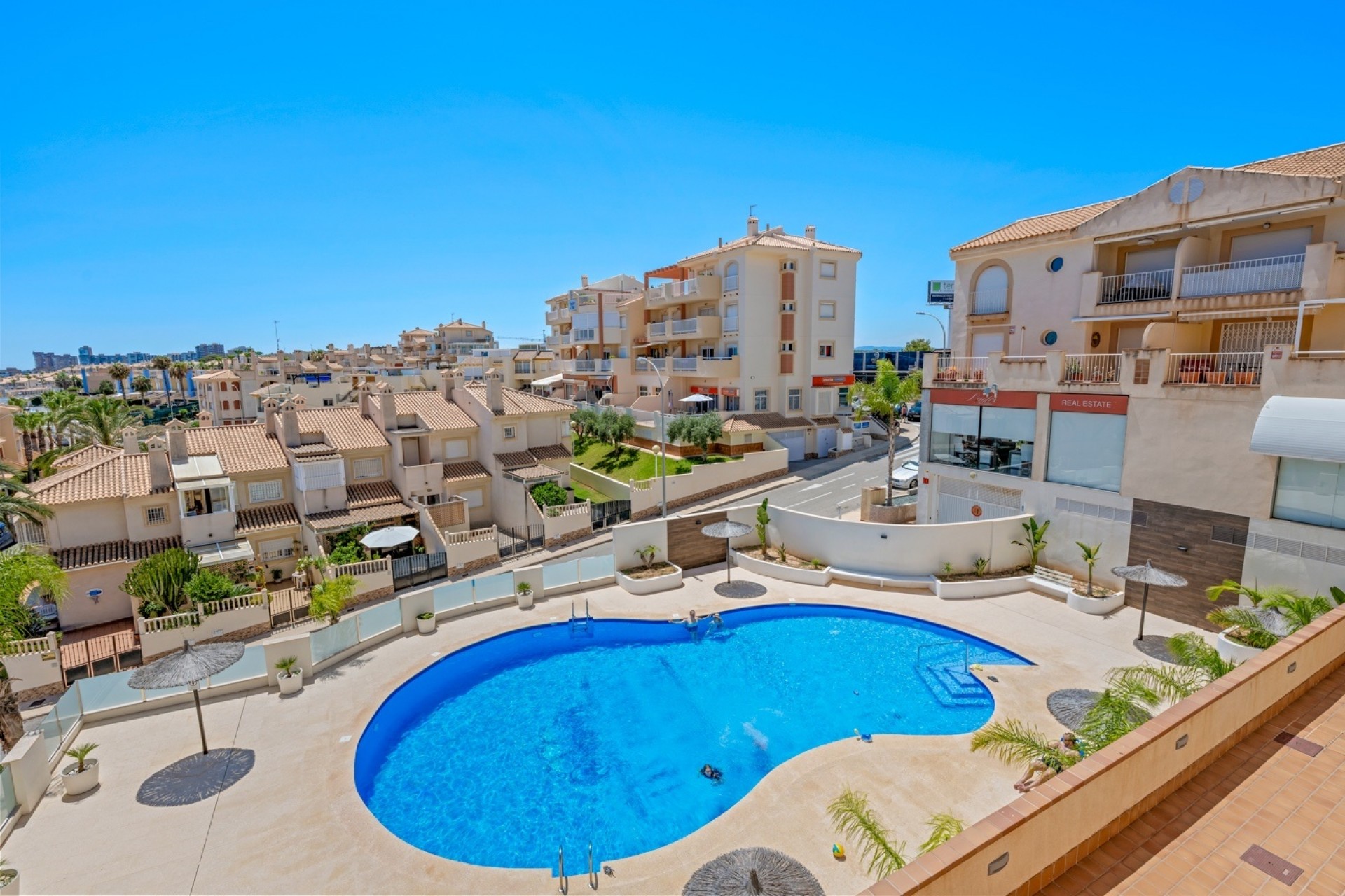Reventa - Apartamento -
Cabo Roig