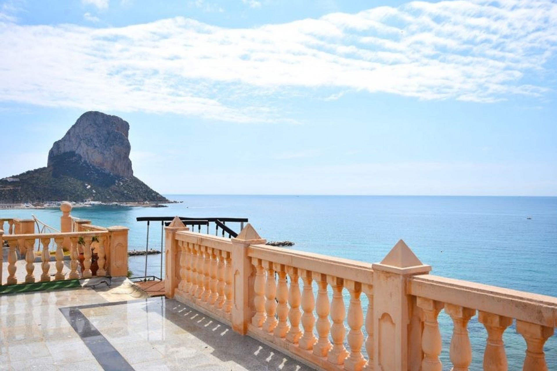 Reventa - Apartamento -
Calpe - Zona Playa del Bol - Puerto