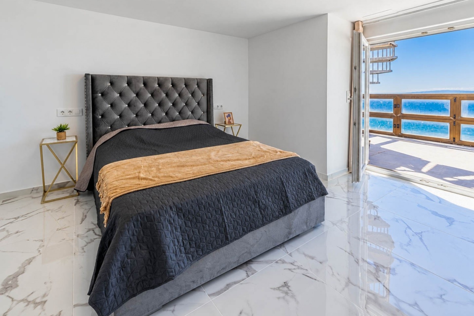 Reventa - Apartamento -
Calpe - Zona Playa del Bol - Puerto