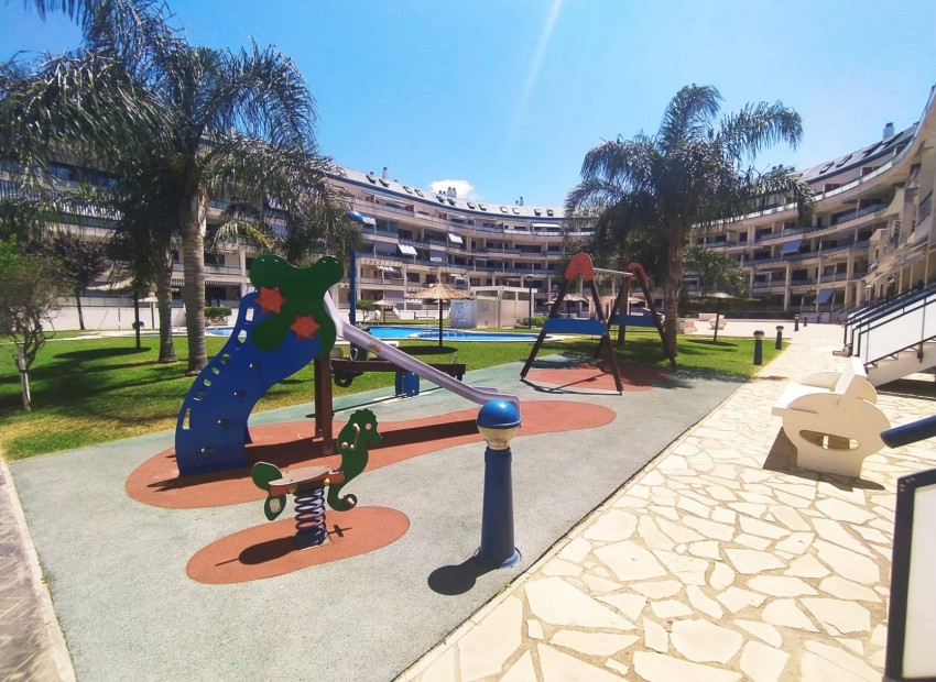 Reventa - Apartamento -
Denia - El Puerto