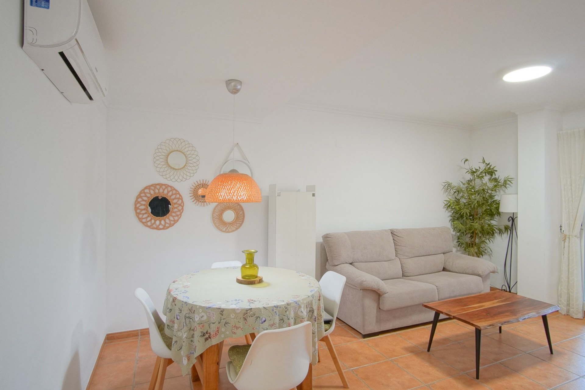 Reventa - Apartamento -
Denia - Els Molins