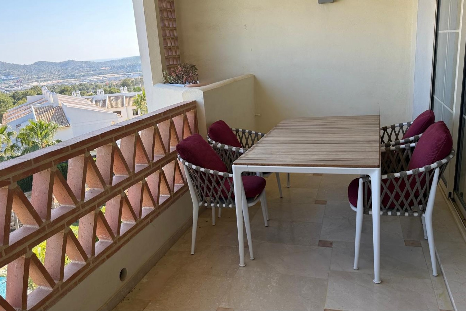 Reventa - Apartamento -
Finestrat - Sierra Cortina