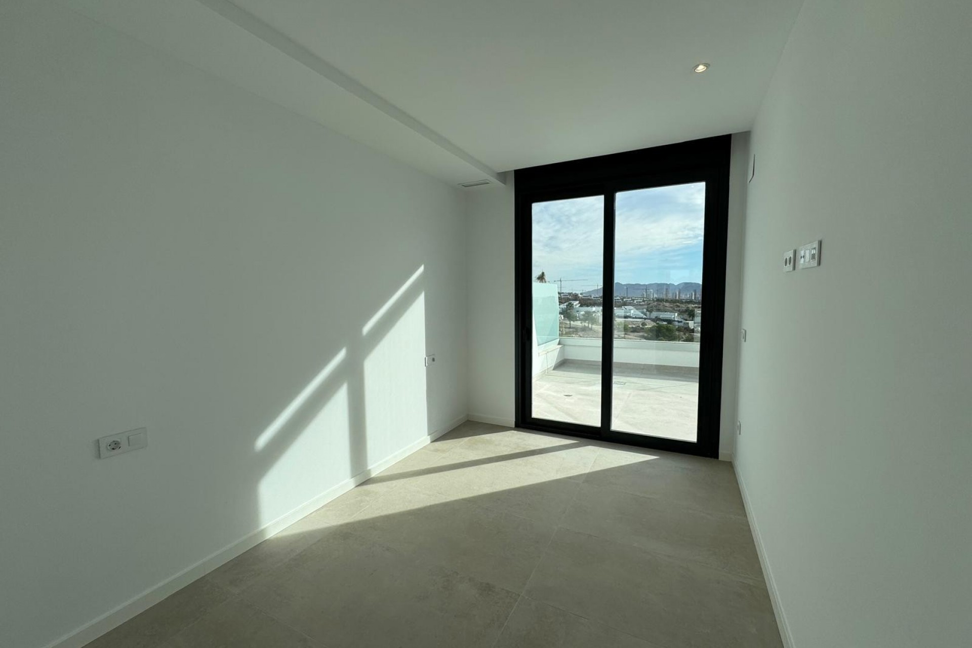 Reventa - Apartamento -
Finestrat