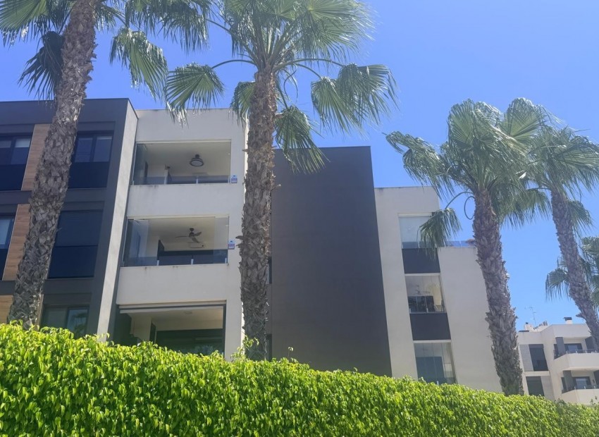 Reventa - Apartamento -
Los Altos - Torrevieja