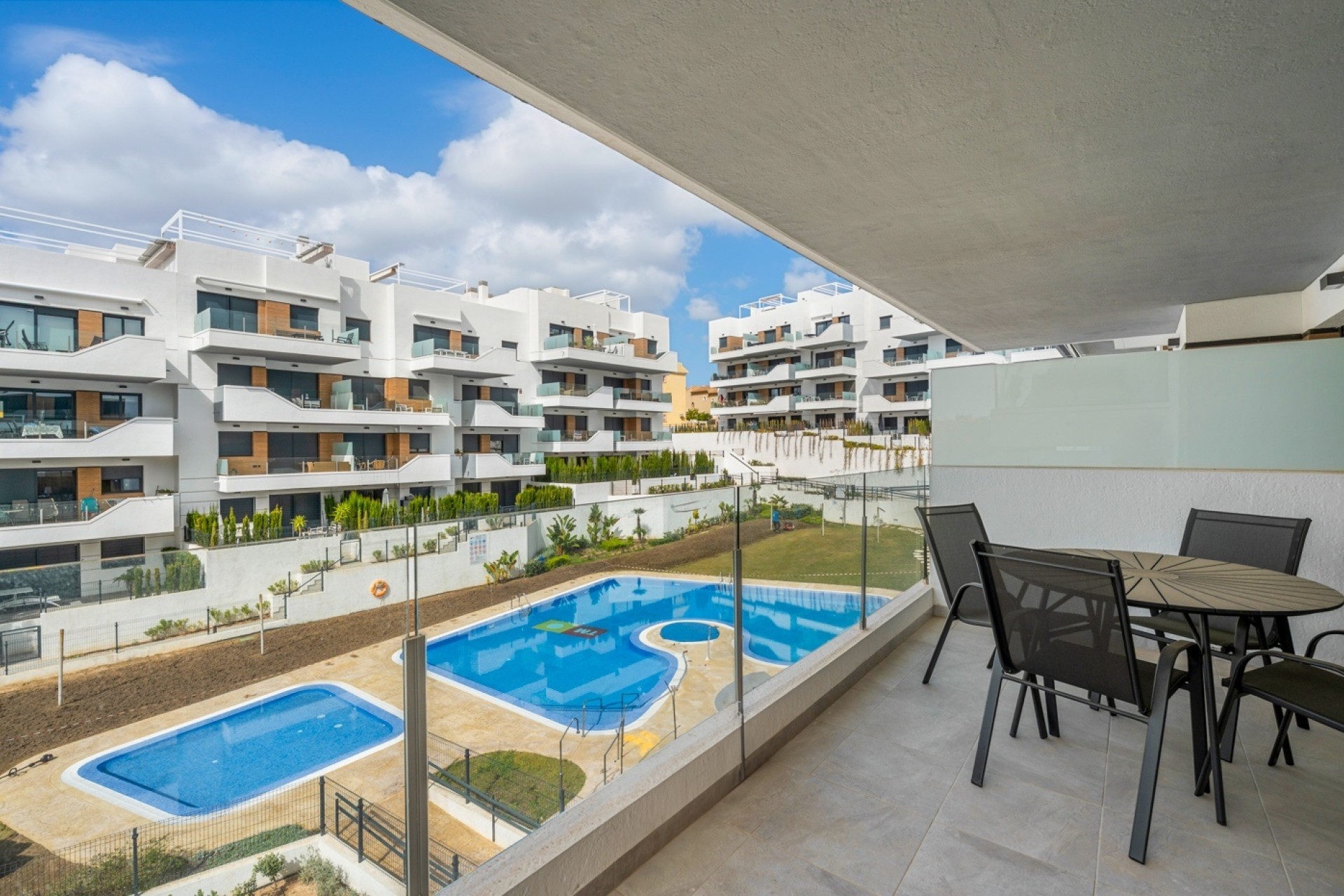 Reventa - Apartamento -
Orihuela Costa - Los Dolses