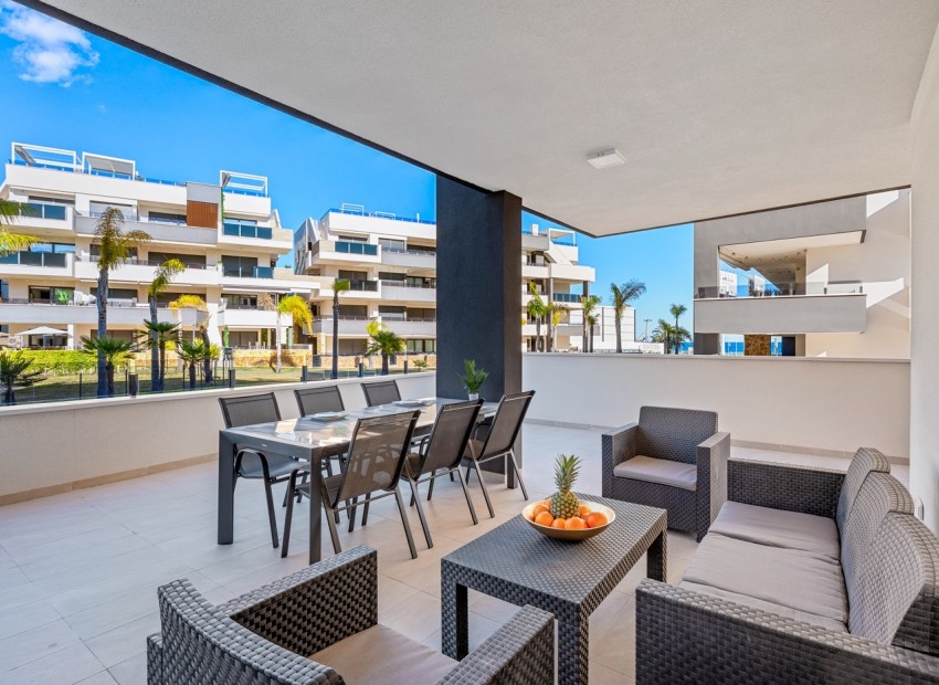 Reventa - Apartamento -
Orihuela Costa - Playa Flamenca