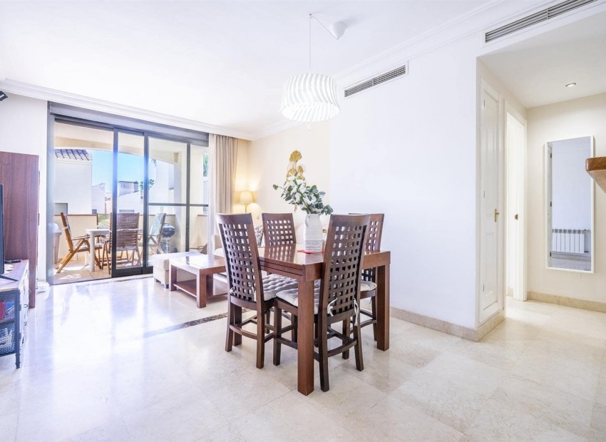 Reventa - Apartamento -
Roda Golf Resort