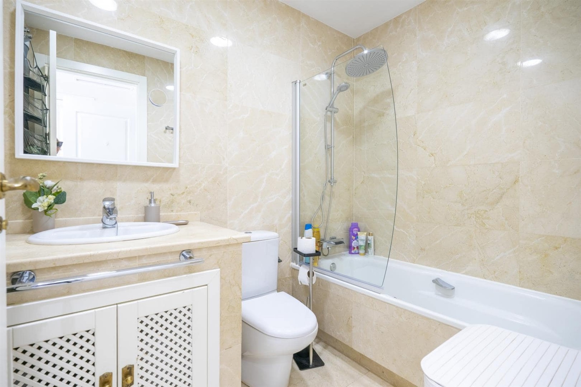 Reventa - Apartamento -
Roda Golf Resort