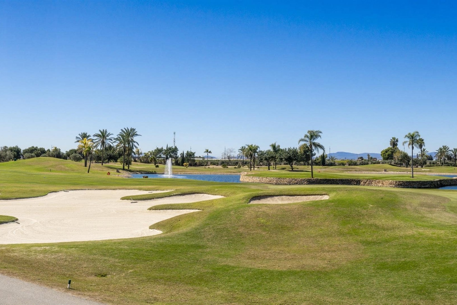Reventa - Apartamento -
Roda Golf Resort